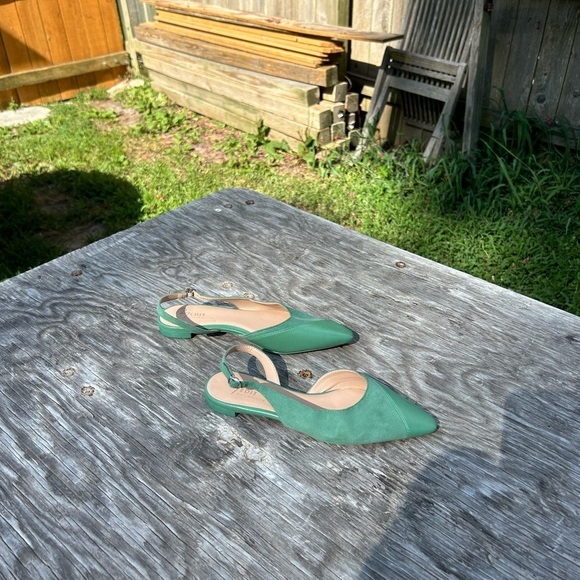 NEW Naturalizer 27 Edit Makenna Green Teal Leather Slip On Sling Back Flats - Picture 8 of 9